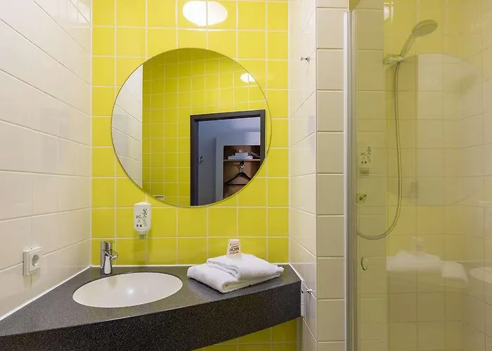 B&B Hotel Mulheim An Der Ruhr Отель Мильгейм-на-Руре